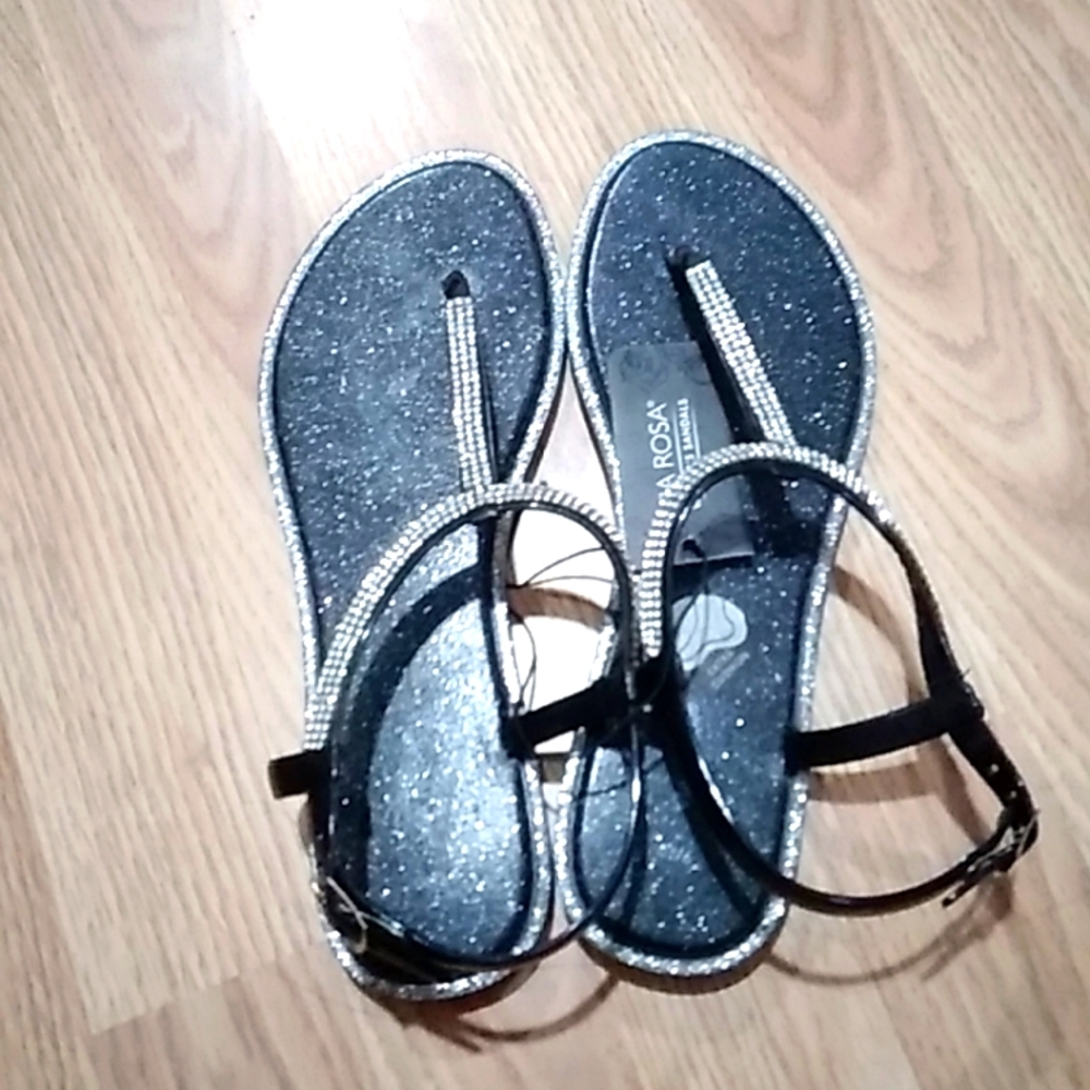 NWT VIA ROSA WOMANS SANDALS - Picture 3 of 5